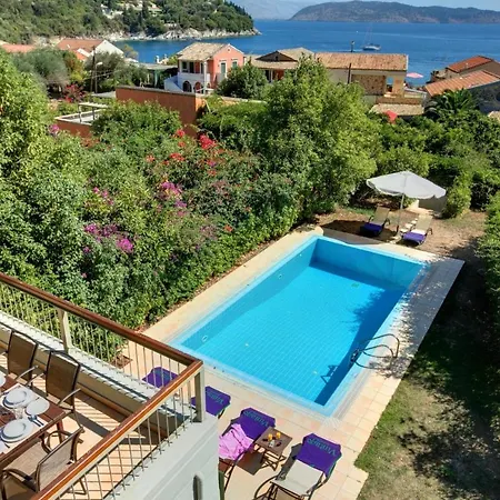Βίλα Sleeps 6 Pool Air Con Wifi